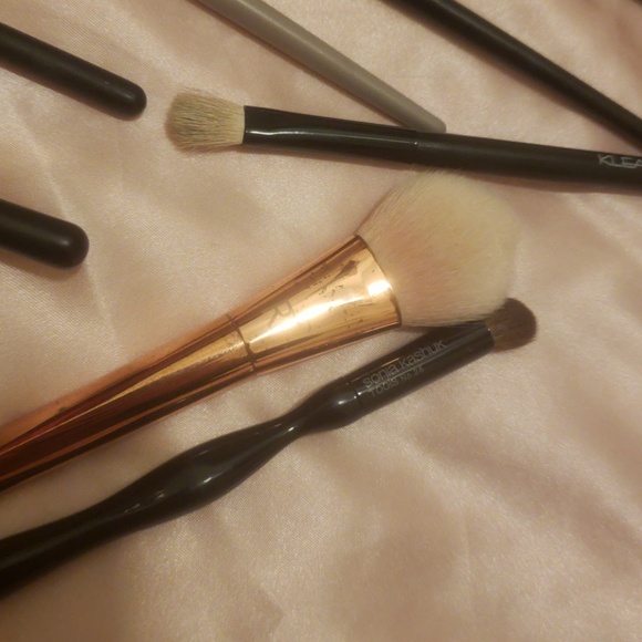 22 HIGH END BRUSHES!!!!! - Picture 6 of 6